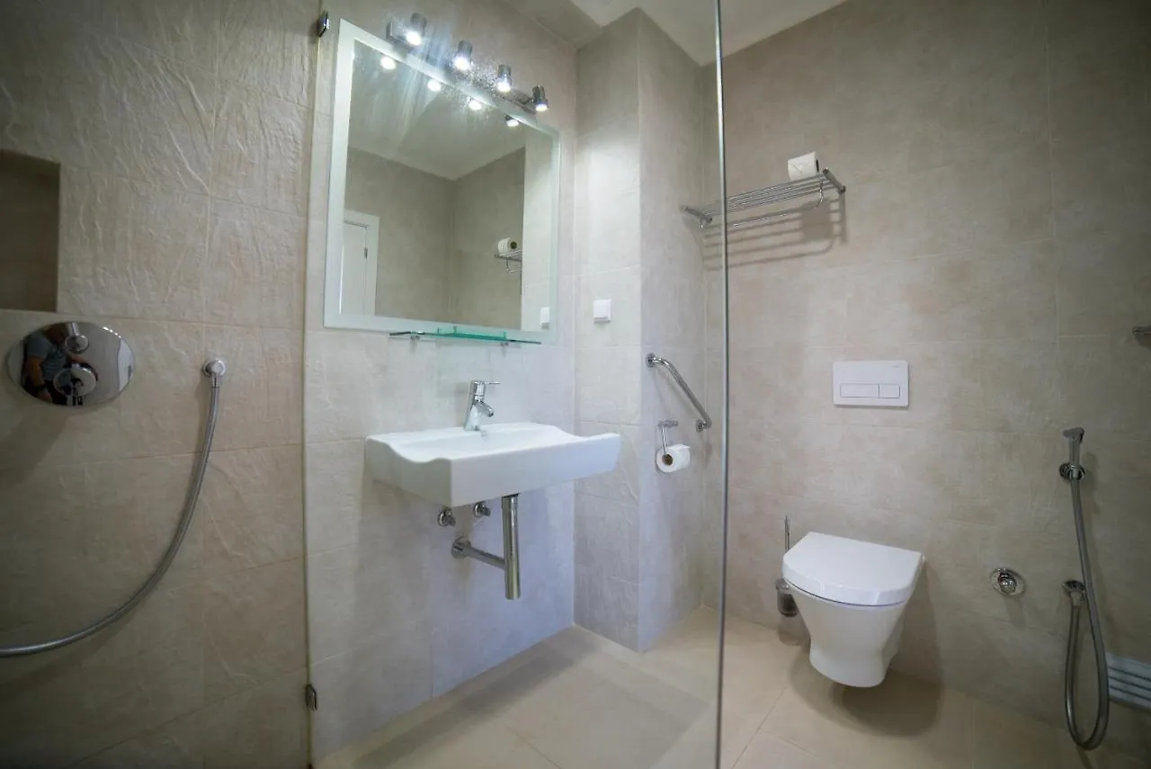 Central Lagos Town Center Apartment Near Marina Portugal