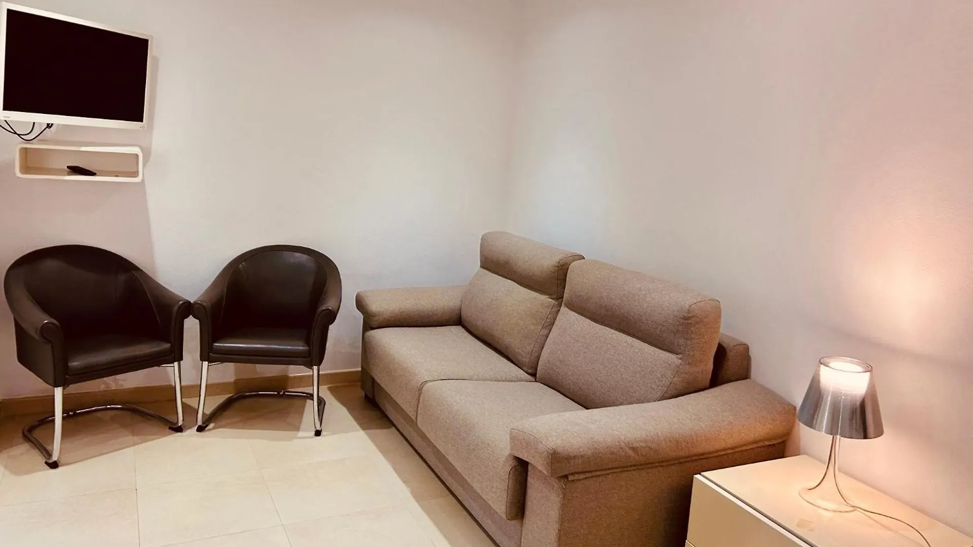 Central Lagos Town Center Apartment Near Marina